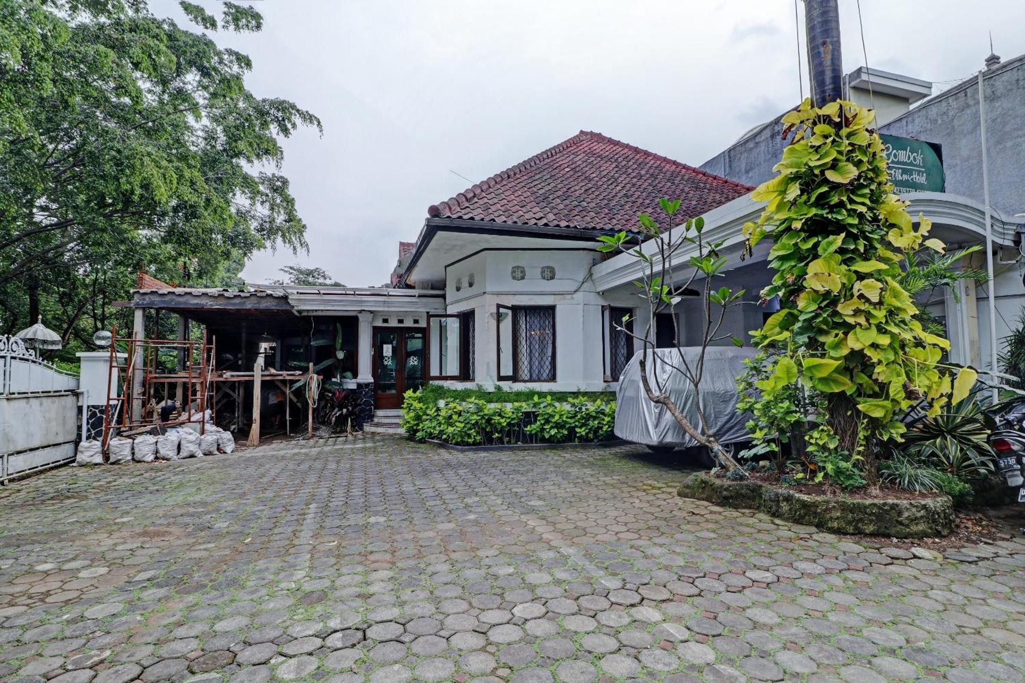 Hotel O Bandung Near Stadion Siliwangi Formerly The Ethnic Hotel Bandung Exteriér fotografie
